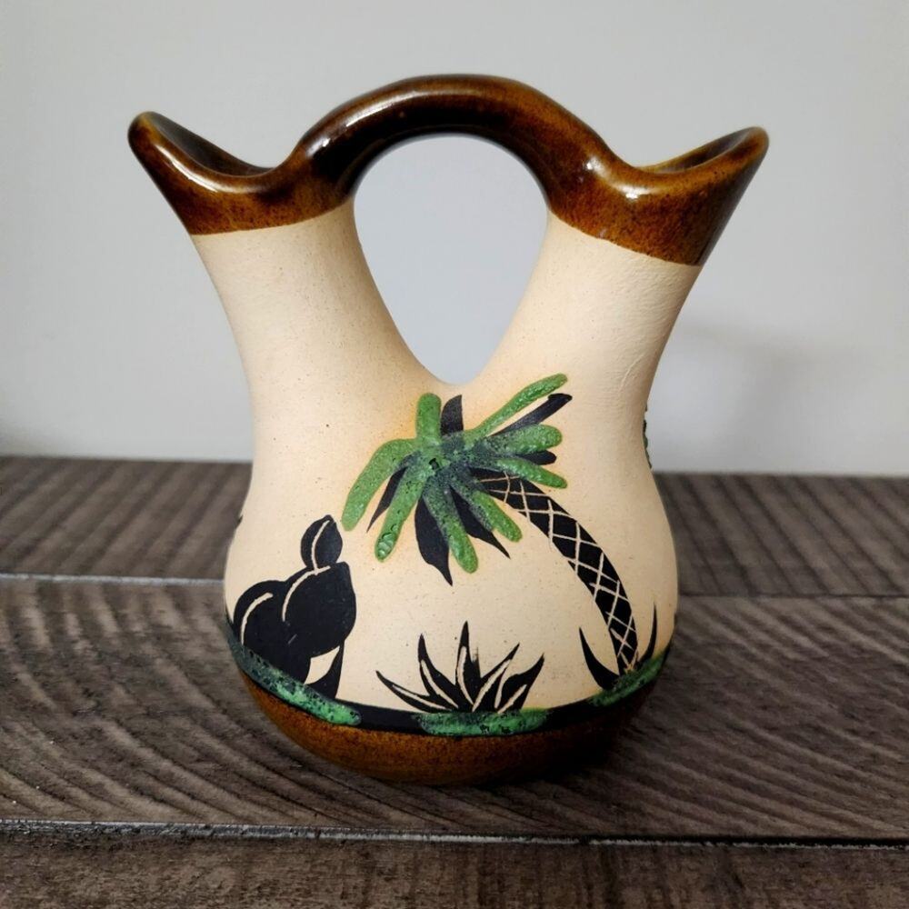 Vintage Native American Betty Selby Signed Wedding Vase Pottery Palm Tree